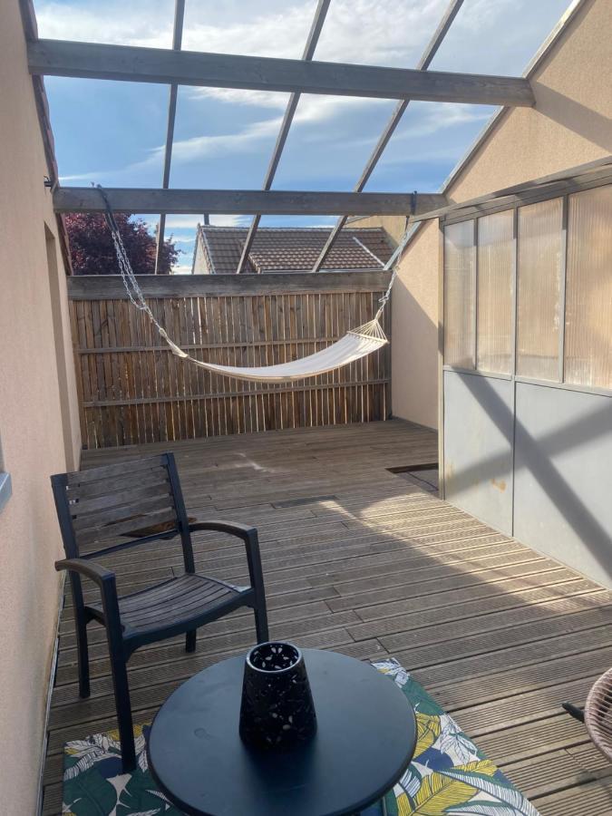 Apartamento Loft Avec Terrasse Pour 4 Pers A 3Km Du Circuit Avec Garage Au Calme Le Mans Exterior foto